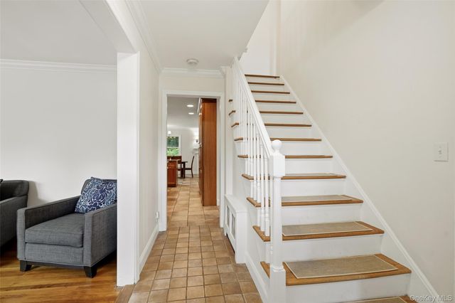 20 Lamesa Avenue, Eastchester, NY 10709