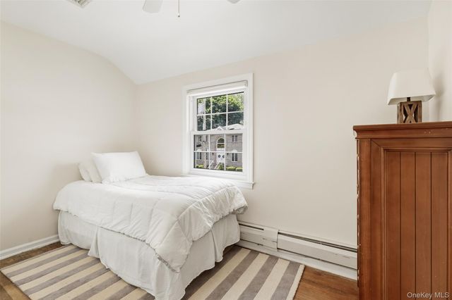 20 Lamesa Avenue, Eastchester, NY 10709