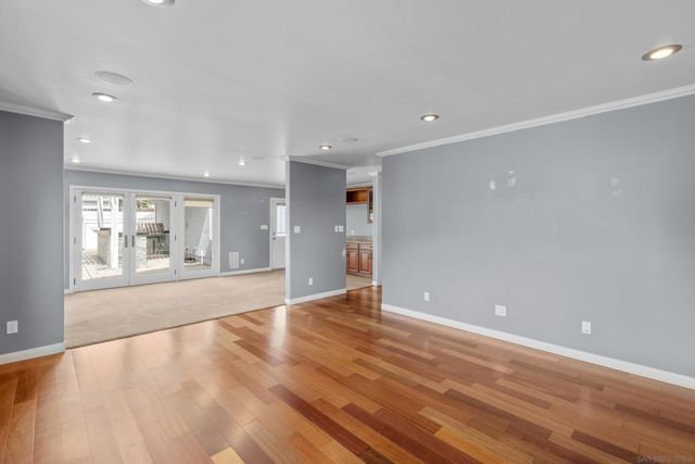 4975 Dawes St, San Diego, CA 92109