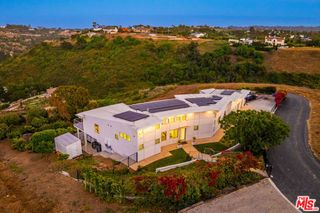 28405 Via Acero Street, Malibu, CA 90265