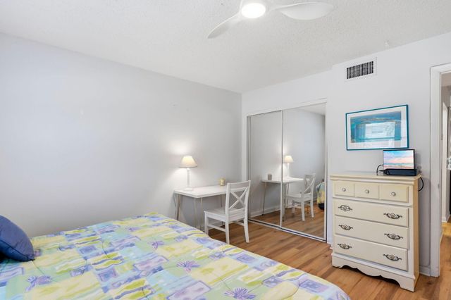 640 SNUG HARBOR Drive F4, Boynton Beach, FL 33435