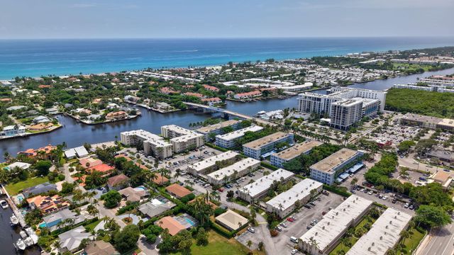 640 SNUG HARBOR Drive F4, Boynton Beach, FL 33435