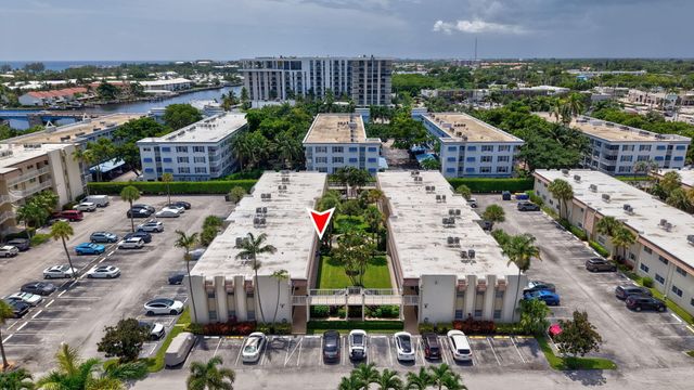 640 SNUG HARBOR Drive F4, Boynton Beach, FL 33435