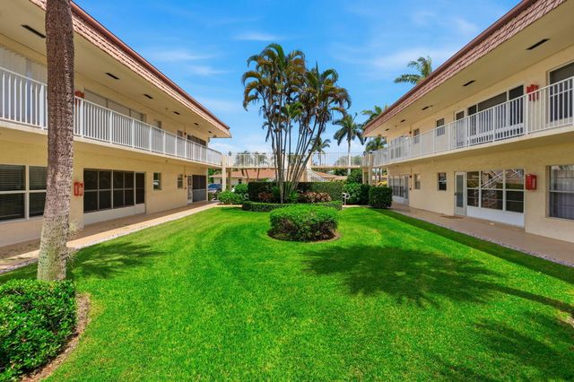 640 SNUG HARBOR Drive F4, Boynton Beach, FL 33435