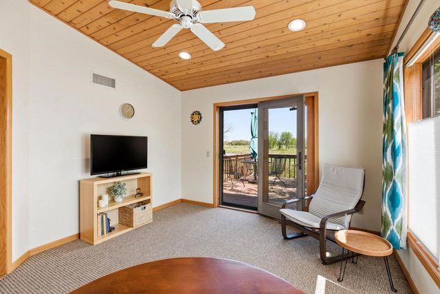 5213 Comanche Way, Madison, WI 53704