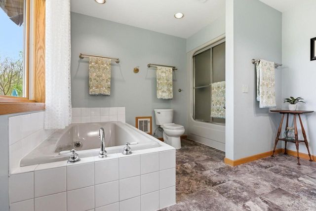 5213 Comanche Way, Madison, WI 53704
