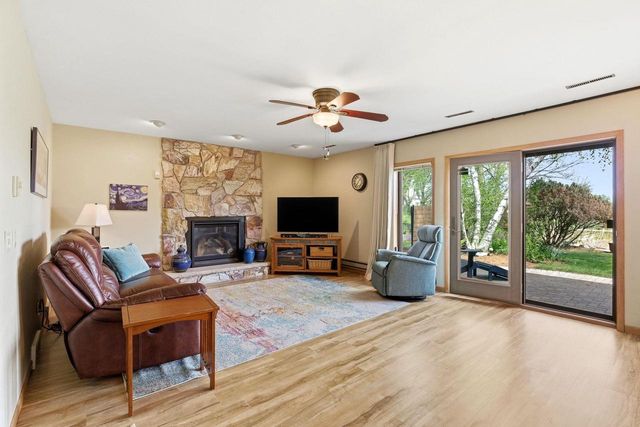 5213 Comanche Way, Madison, WI 53704