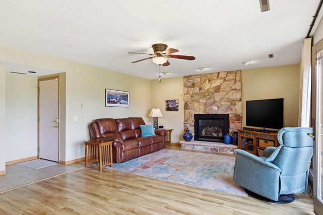 5213 Comanche Way, Madison, WI 53704