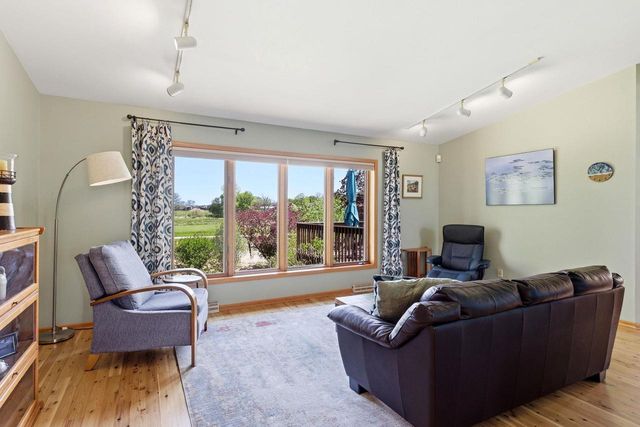 5213 Comanche Way, Madison, WI 53704