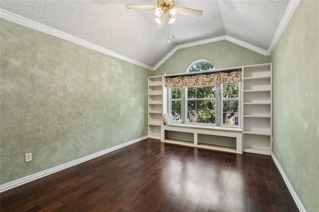 5536 Cranberry Drive, Fort Worth, TX 76137