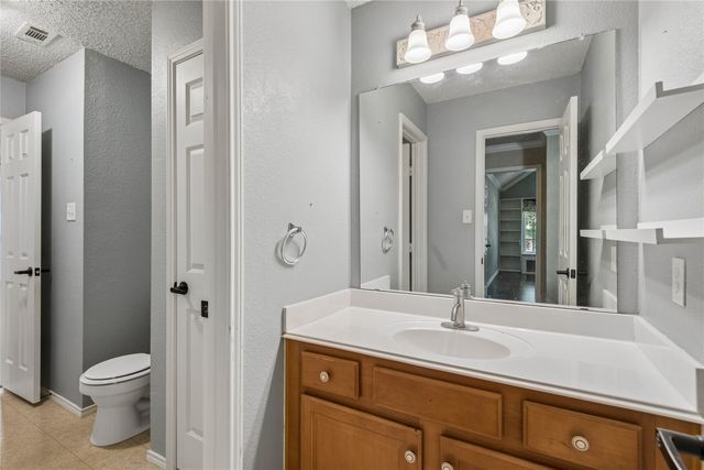 5536 Cranberry Drive, Fort Worth, TX 76137