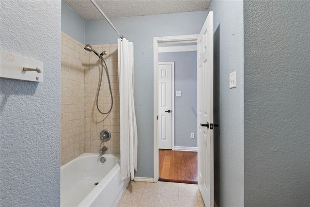 5536 Cranberry Drive, Fort Worth, TX 76137
