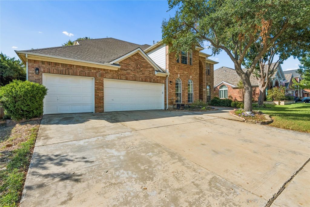 5536 Cranberry Drive, Fort Worth, TX 76137 — photo 2