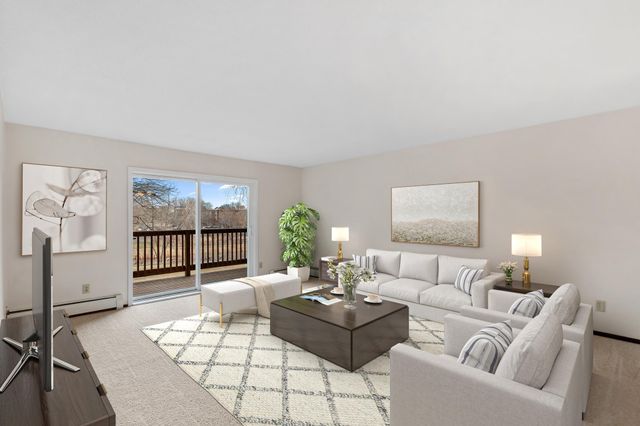 450 Ford Road 225, Saint Louis Park, MN 55426