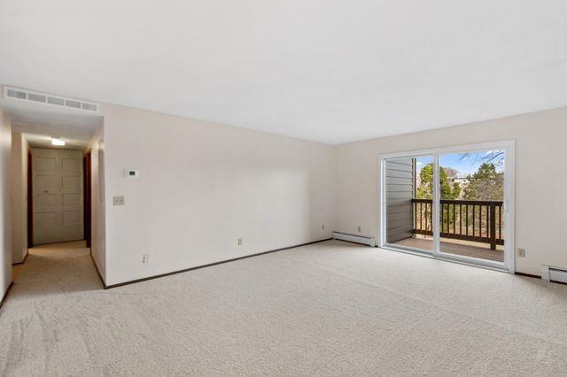 450 Ford Road 225, Saint Louis Park, MN 55426