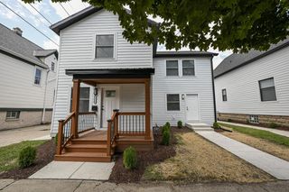 1922 E Iron STREET, Milwaukee, WI 53207