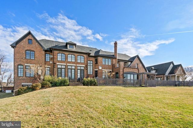 21051 ST LOUIS RD, Middleburg, VA 20117