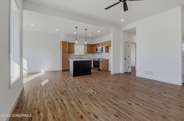 3328 NAPLES DRIVE, Columbia, MO 65202