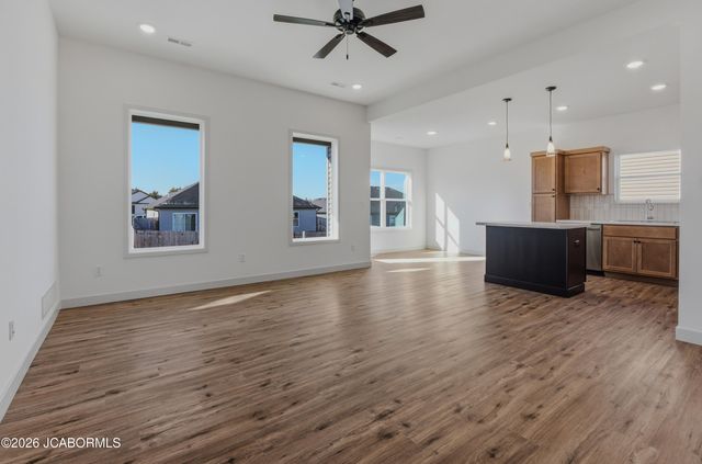 3328 NAPLES DRIVE, Columbia, MO 65202