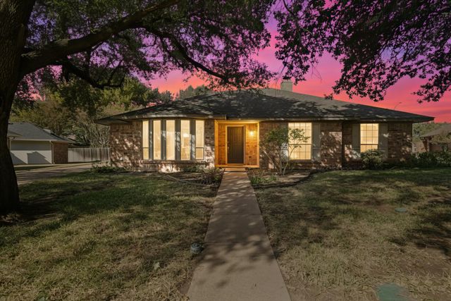 5421 Dana Point Drive, Arlington, TX 76017