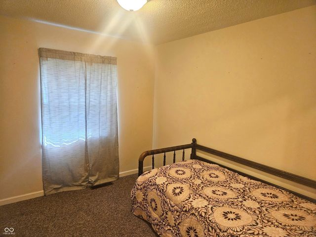 514 Elmhurst Place, Whiteland, IN 46184
