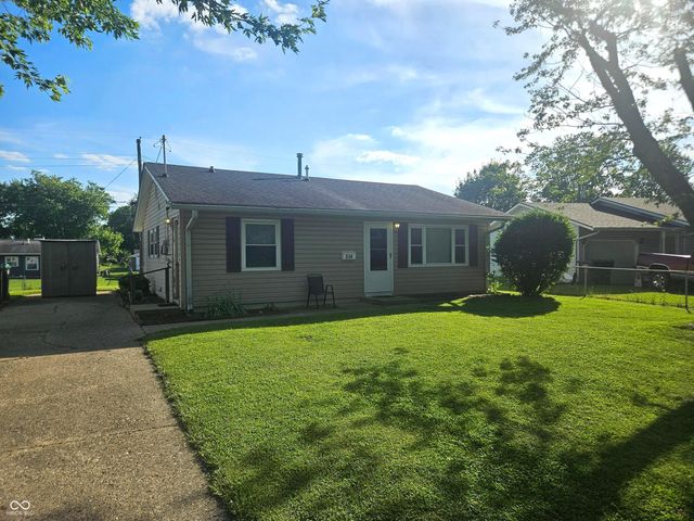 514 Elmhurst Place, Whiteland, IN 46184