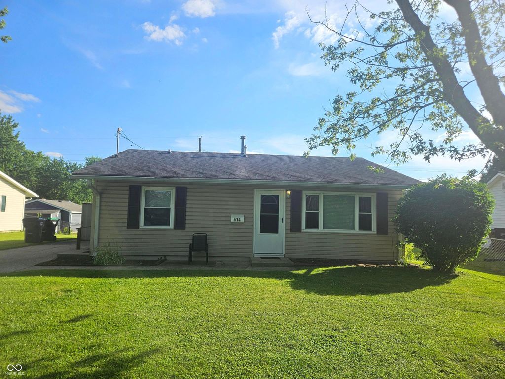 514 Elmhurst Place, Whiteland, IN 46184