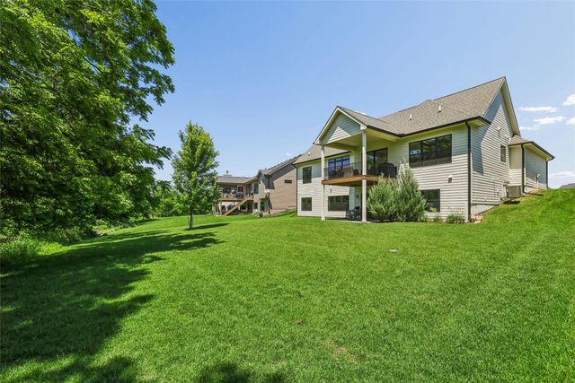 3550 NW 178th Street, Clive, IA 50325