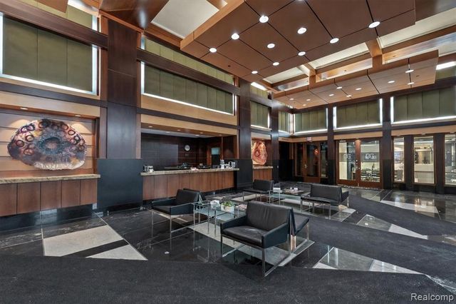 411 S Old Woodward Avenue 924, Birmingham, MI 48009