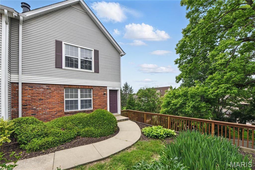 1771 Florine Boulevard, St Charles, MO 63303