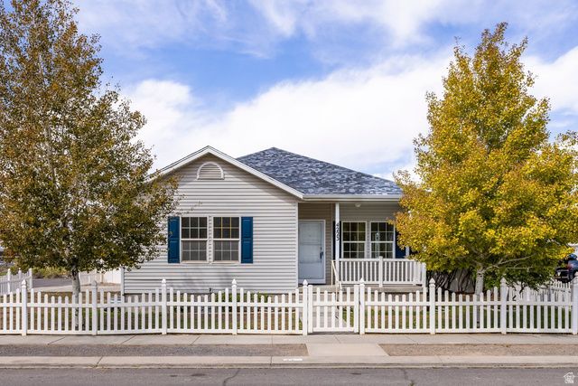 4223 N PINION CIR, Eagle Mountain, UT 84005