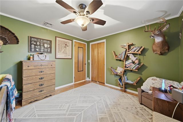 918 Bonsel Street NE, Navarre, OH 44662