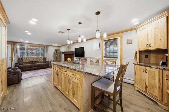 918 Bonsel Street NE, Navarre, OH 44662