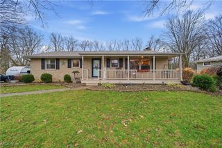 918 Bonsel Street NE, Navarre, OH 44662