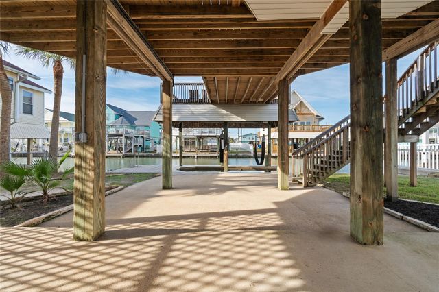 21812 Frio Drive, Galveston, TX 77554