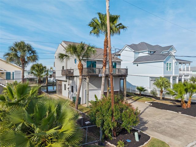 21812 Frio Drive, Galveston, TX 77554