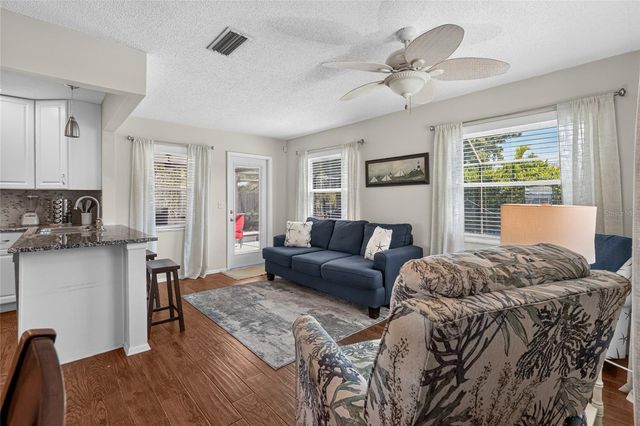 4215 PANDORA ROAD, Venice, FL 34293