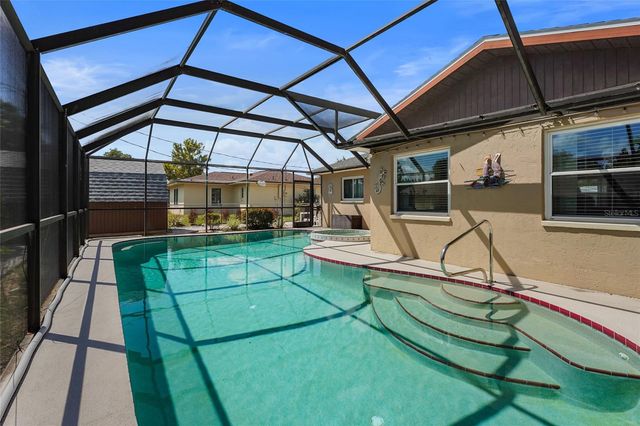 4215 PANDORA ROAD, Venice, FL 34293