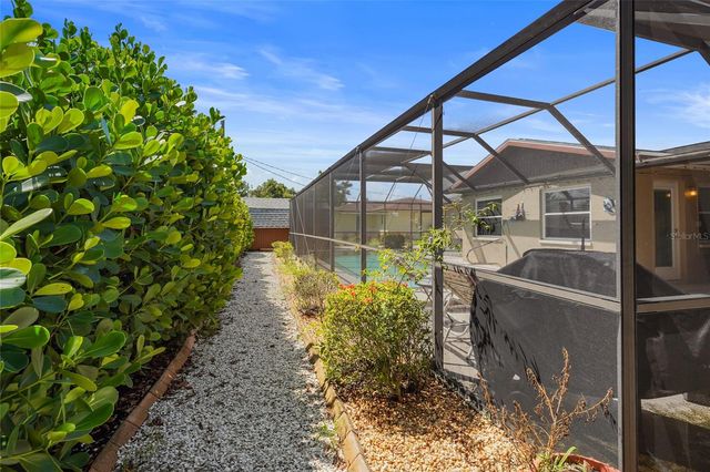 4215 PANDORA ROAD, Venice, FL 34293