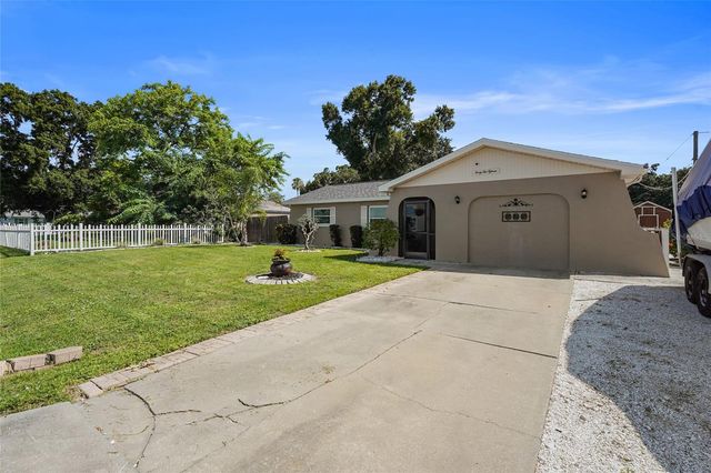 4215 PANDORA ROAD, Venice, FL 34293