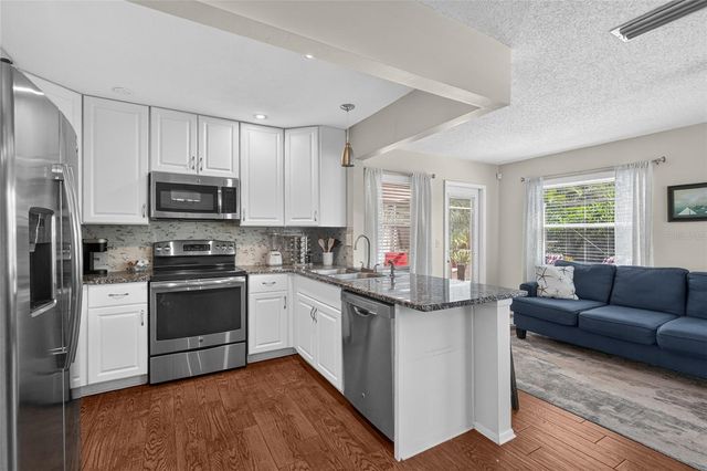 4215 PANDORA ROAD, Venice, FL 34293