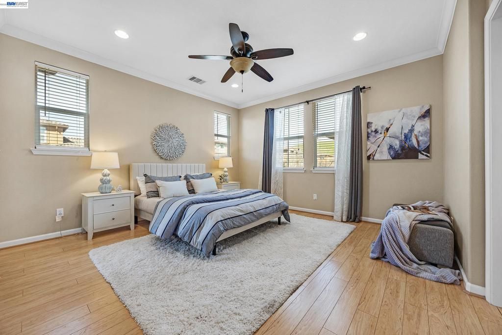 Image 13 of property listing at 5216 Fioli Loop, San Ramon, CA 94582