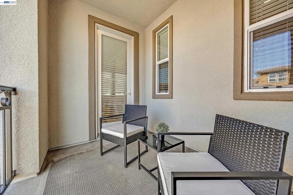 Image 19 of property listing at 5216 Fioli Loop, San Ramon, CA 94582