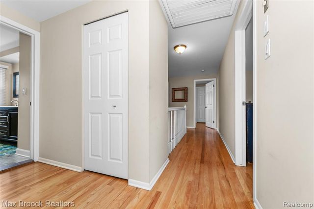 7118 Cathedral Drive, Bloomfield Hills, MI 48301