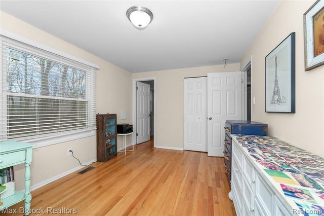 7118 Cathedral Drive, Bloomfield Hills, MI 48301