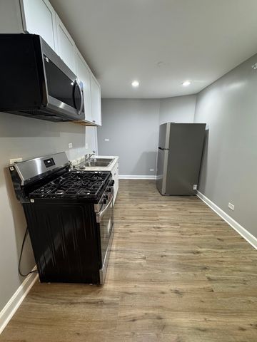 7315 Cumberland Drive, Hanover Park, IL 60133