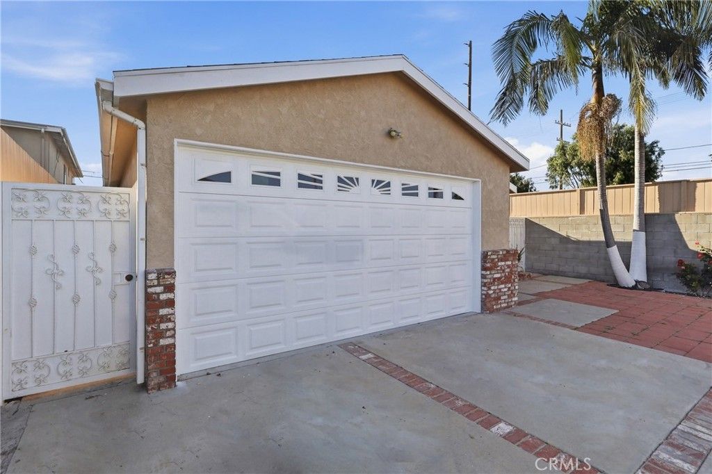 Image 5 of property listing at 2211 Barbour Court, San Pedro, CA 90731