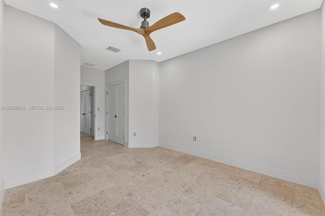3062 New York St 3062, Miami, FL 33133