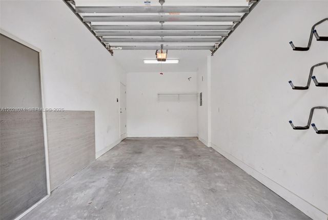 3062 New York St 3062, Miami, FL 33133