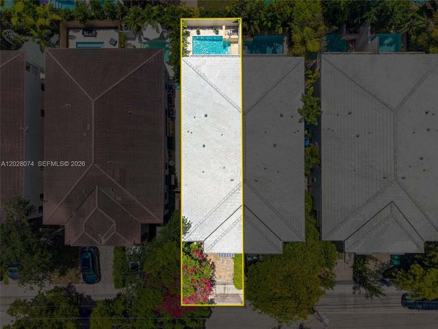 3062 New York St 3062, Miami, FL 33133